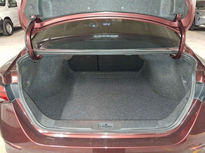 2024 Nissan Sentra 4p Sense L4/2.0 Man