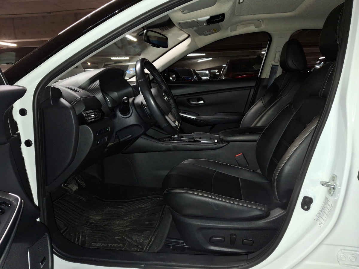 2024 Nissan Sentra 4p SR Platinum L4/2.0 Aut