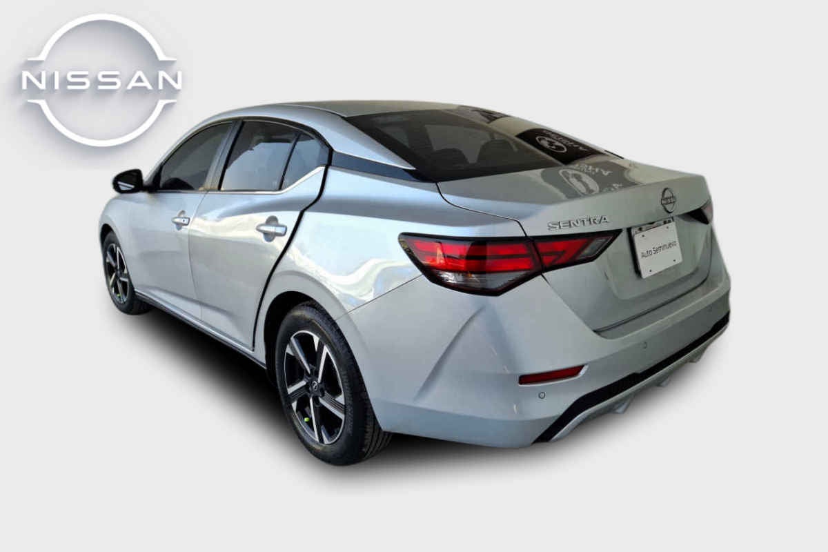 2024 Nissan Sentra 4p Advance L4/2.0 Man