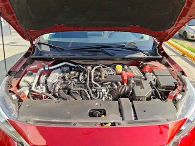 2023 Nissan Sentra 4p Advance L4/2.0 Man