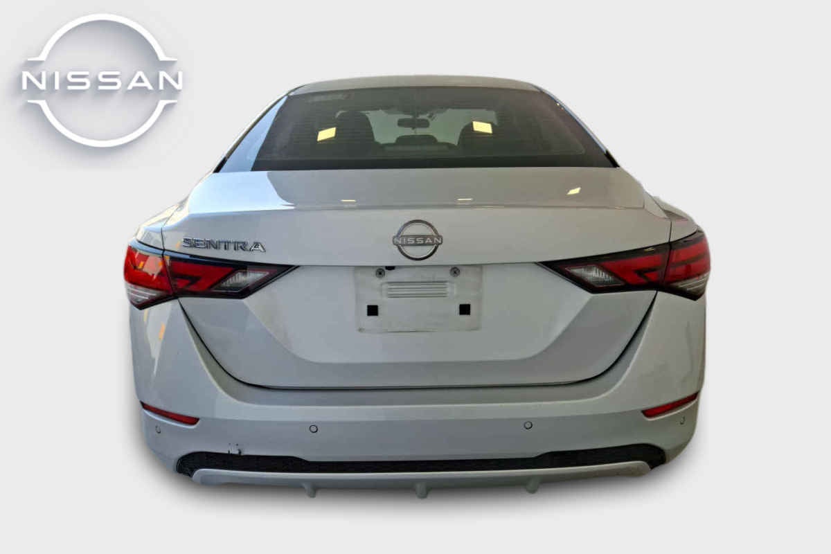 2024 Nissan Sentra 4p Advance L4/2.0 Man
