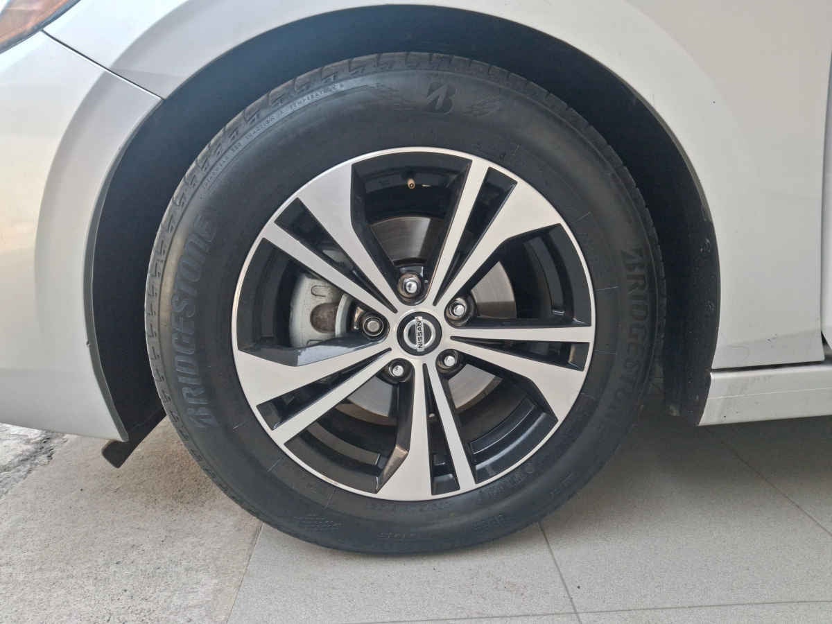 2023 Nissan Sentra 4p Sense L4/2.0 Man