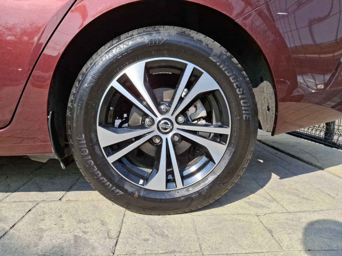 2023 Nissan Sentra 4p Advance L4/2.0 Man