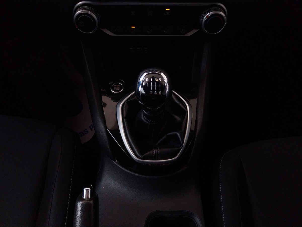 2025 Nissan Sentra 4p Advance L4/2.0 Man