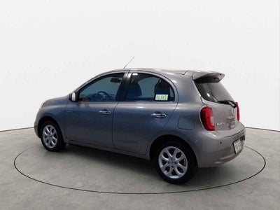 2016 Nissan March 5p Advance L4/1.6 Aut