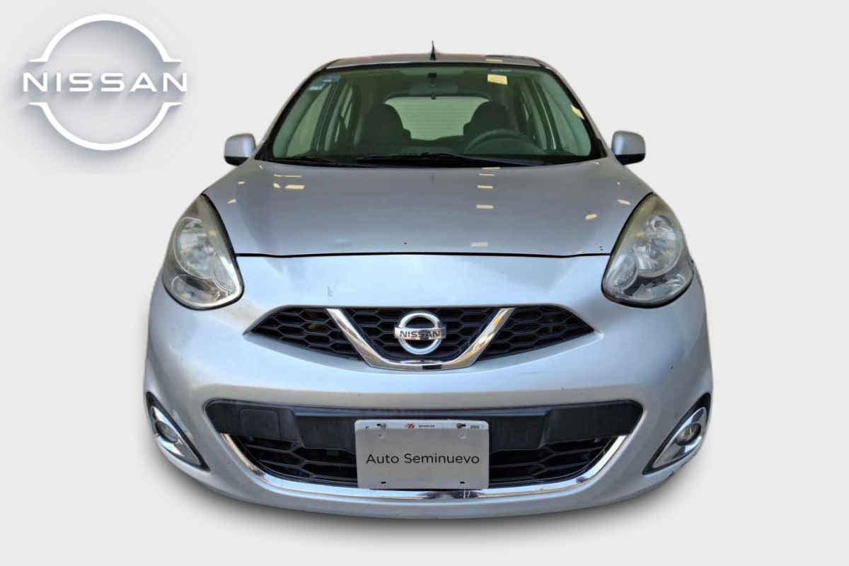 2014 Nissan March 5p Advance L4/1.6 Man