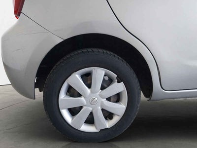 2016 Nissan March 5p Sense L4/1.6 Aut