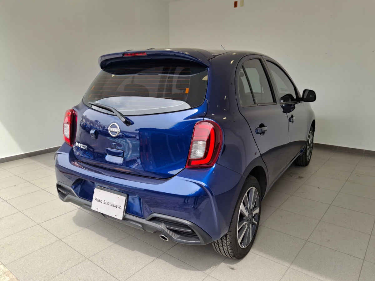 2023 Nissan March 5p Advance L4/1.6 Man
