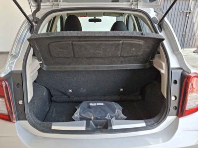 2025 Nissan March 5p Sense L4/1.6 Aut