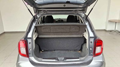 2022 Nissan March 5p Advance L4/1.6 Man