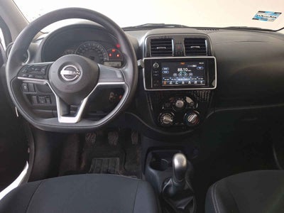 2022 Nissan March 5p Advance L4/1.6 Man