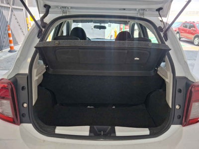 2023 Nissan March 5p Exclusive L4/1.6 Man