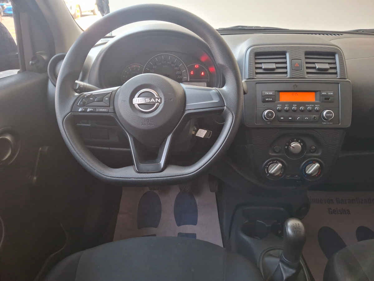 2024 Nissan March 5p Sense L4/1.6 Man