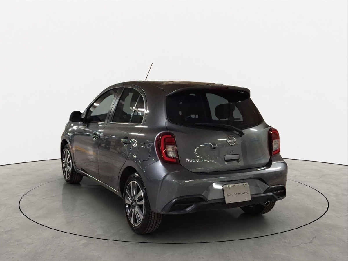 2024 Nissan March 5p Exclusive L4/1.6 Man