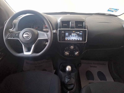 2022 Nissan March 5p Advance L4/1.6 Man