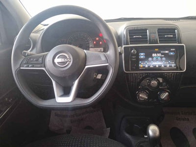 2022 Nissan March 5p Advance L4/1.6 Man