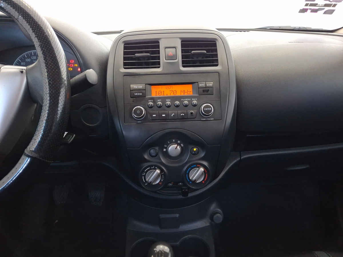 2024 Nissan V-Drive 4p L4/1.6 Man Audio
