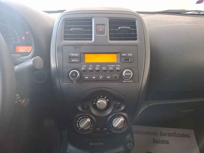 2025 Nissan V-Drive 4p L4/1.6 Man Audio