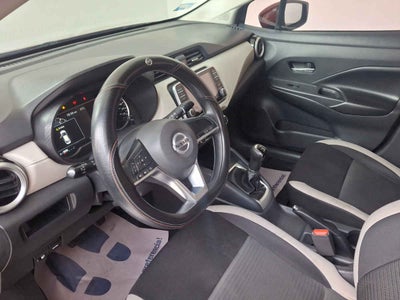 2020 Nissan Versa 4p Advance L4/1.6 Man