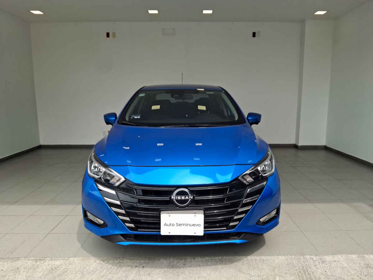 2025 Nissan Versa 4p Advance L4/1.6 Aut