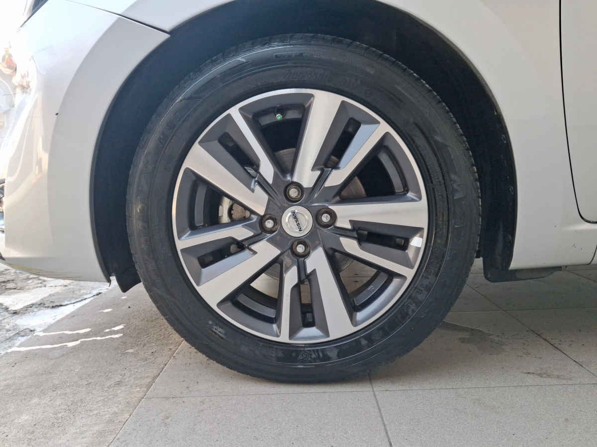 2024 Nissan Versa 4p Advance L4/1.6 Aut