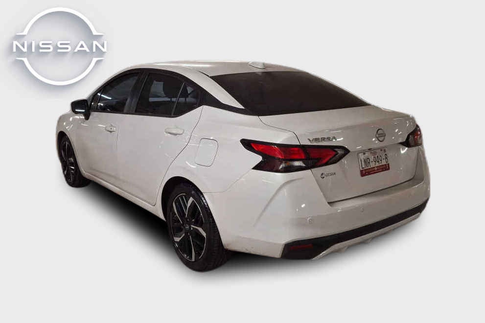 2024 Nissan Versa 4p Exclusive L4/1.6 Aut
