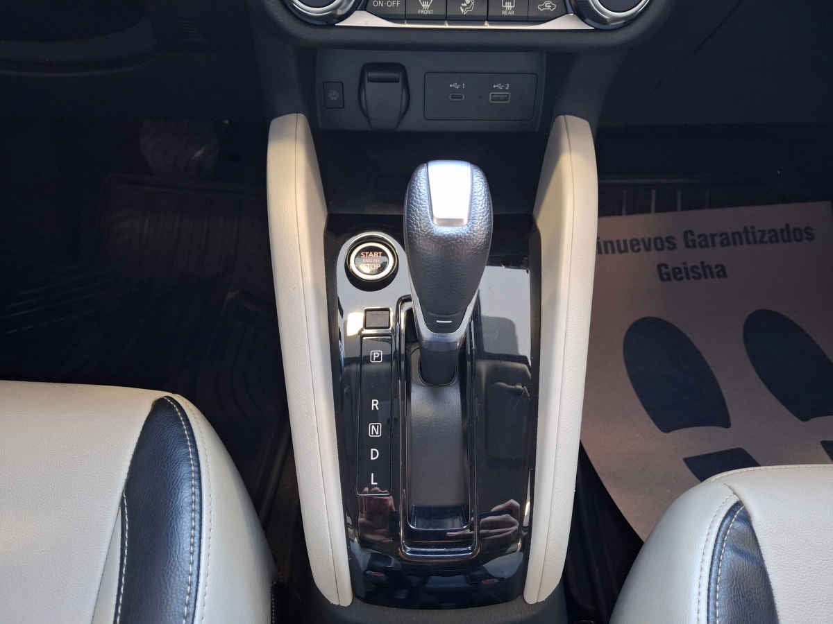 2024 Nissan Versa 4p Exclusive L4/1.6 Aut