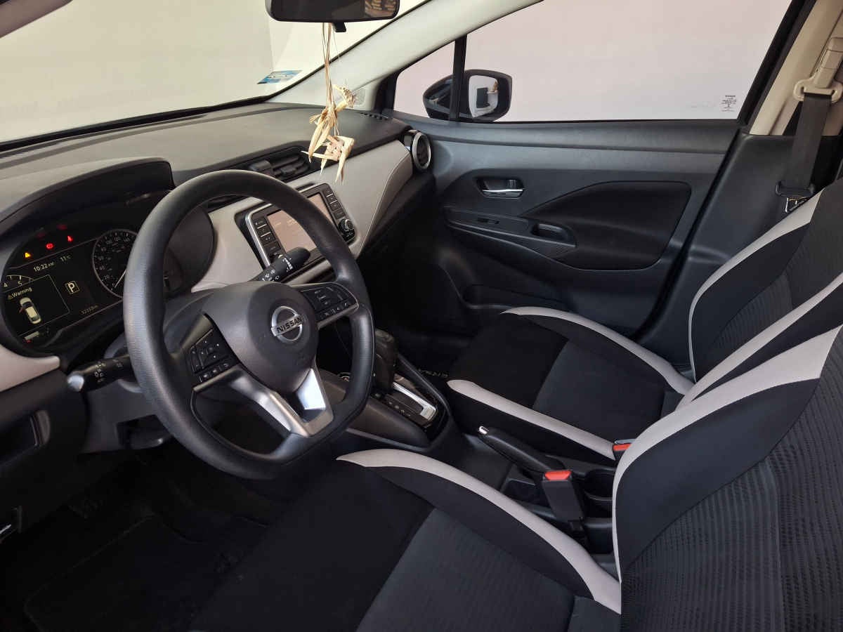 2023 Nissan Versa 4p Advance L4/1.6 Aut