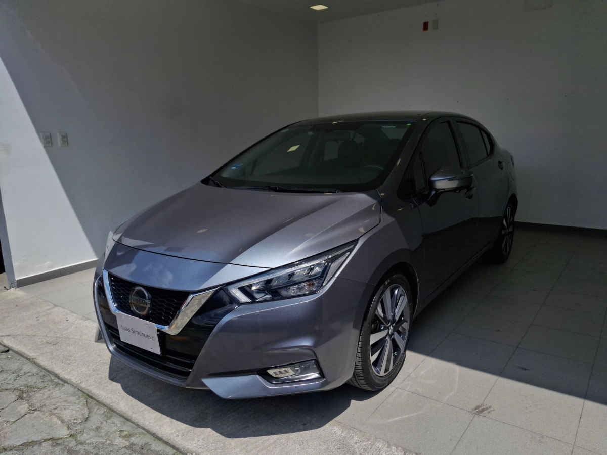 2021 Nissan Versa 4p Platinum L4/1.6 Aut