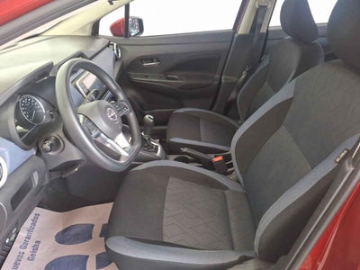 2024 Nissan Versa 4p Advance L4/1.6 Man