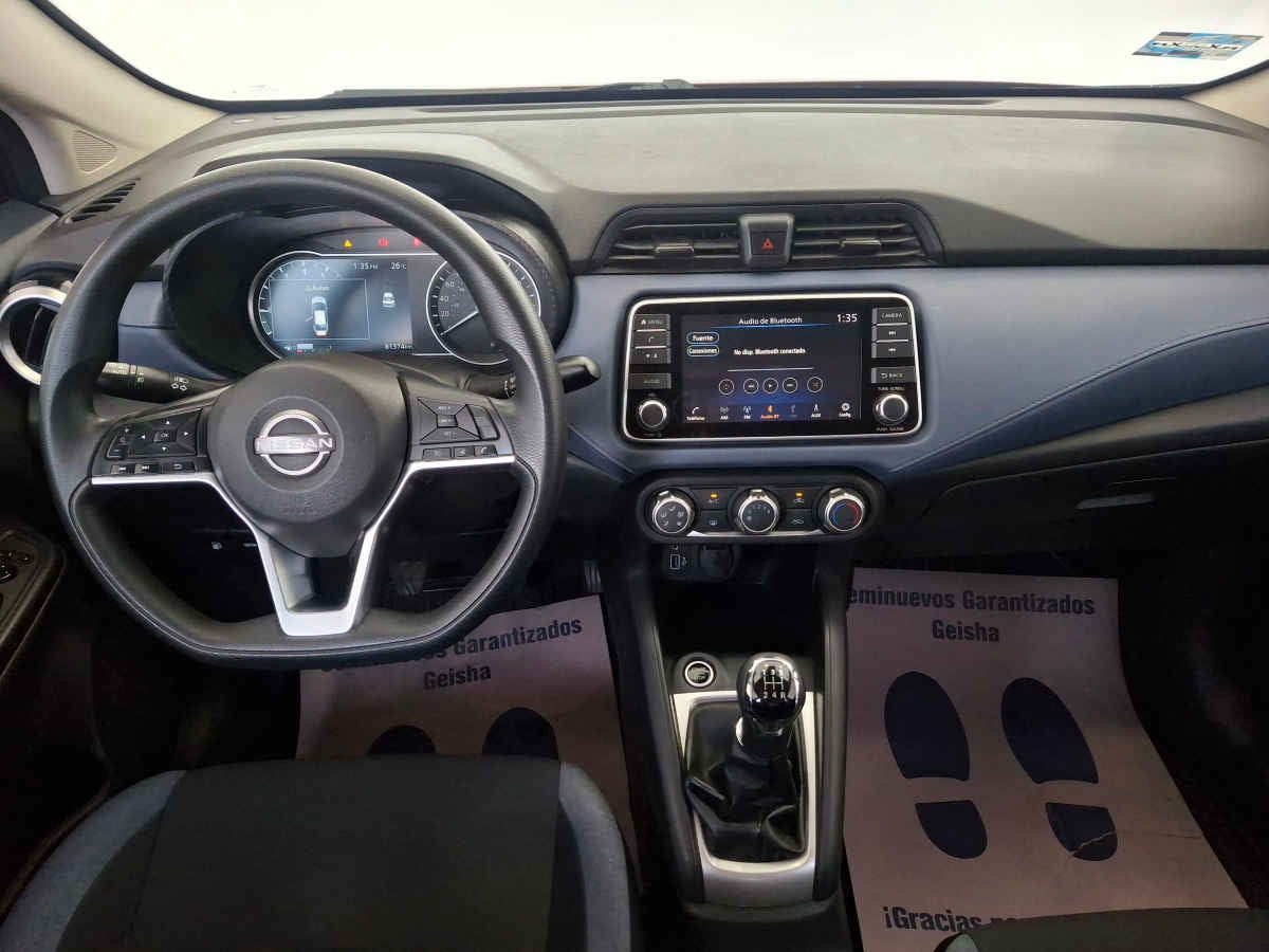 2024 Nissan Versa 4p Advance L4/1.6 Man