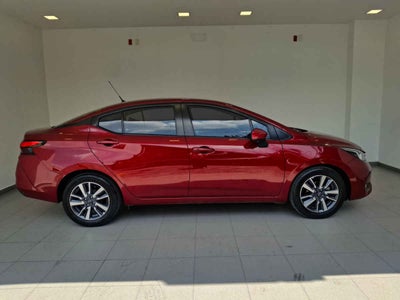 2024 Nissan Versa 4p Advance L4/1.6 Man