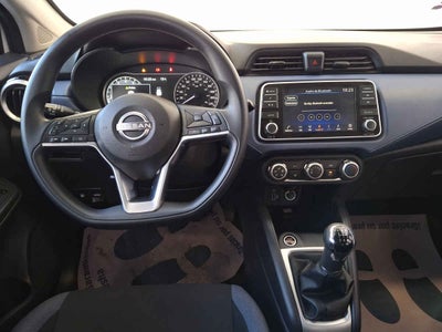 2024 Nissan Versa 4p Advance L4/1.6 Man