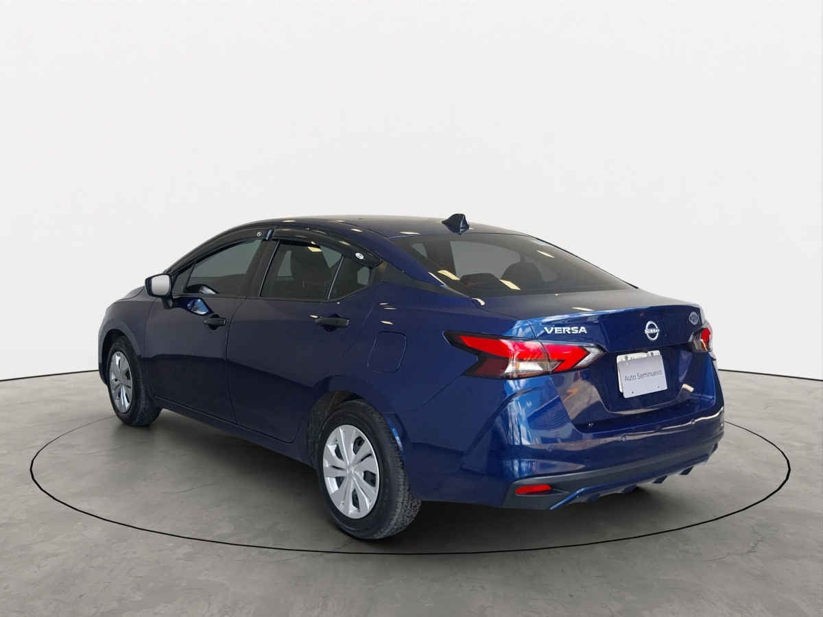 2025 Nissan Versa 4p Sense L4/1.6 Man