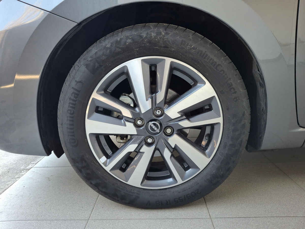 2023 Nissan Versa 4p Advance L4/1.6 Aut