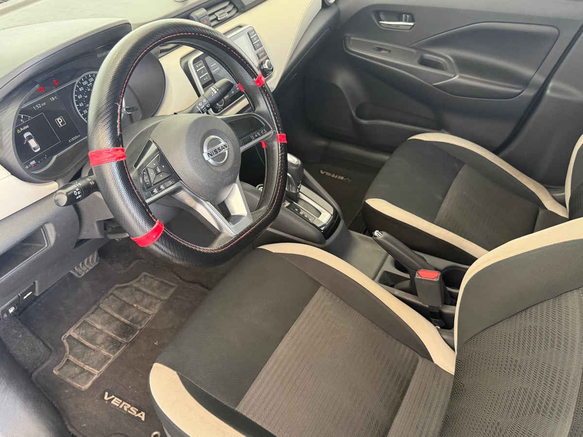 2020 Nissan Versa 4p Advance L4/1.6 Aut