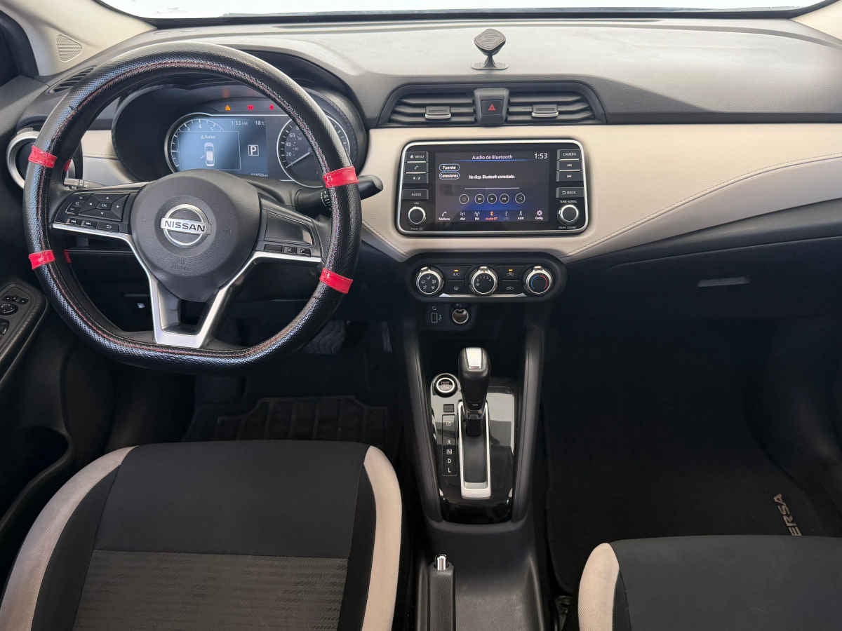 2020 Nissan Versa 4p Advance L4/1.6 Aut