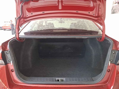 2021 Nissan Versa 4p Sense L4/1.6 Man