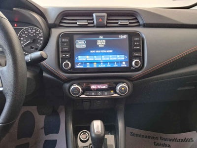 2024 Nissan Versa 4p SR L4/1.6 Aut