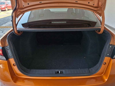 2024 Nissan Versa 4p SR L4/1.6 Aut