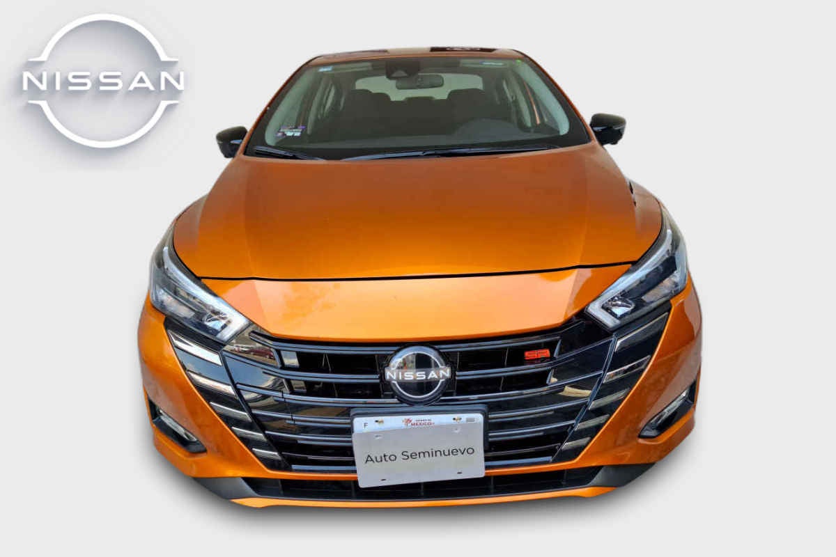 2024 Nissan Versa 4p SR L4/1.6 Aut