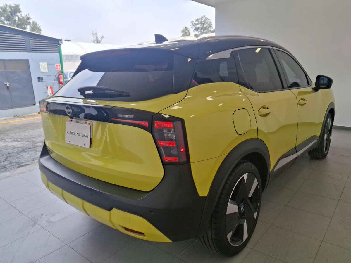 2025 Nissan Kicks 5p Platinum L4/2.0 Aut