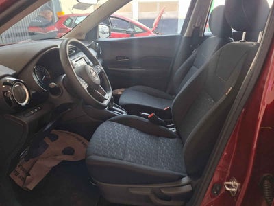 2025 Nissan Kicks 5p Play Advance L4/1.6 Aut