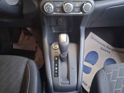 2025 Nissan Kicks 5p Play Advance L4/1.6 Aut
