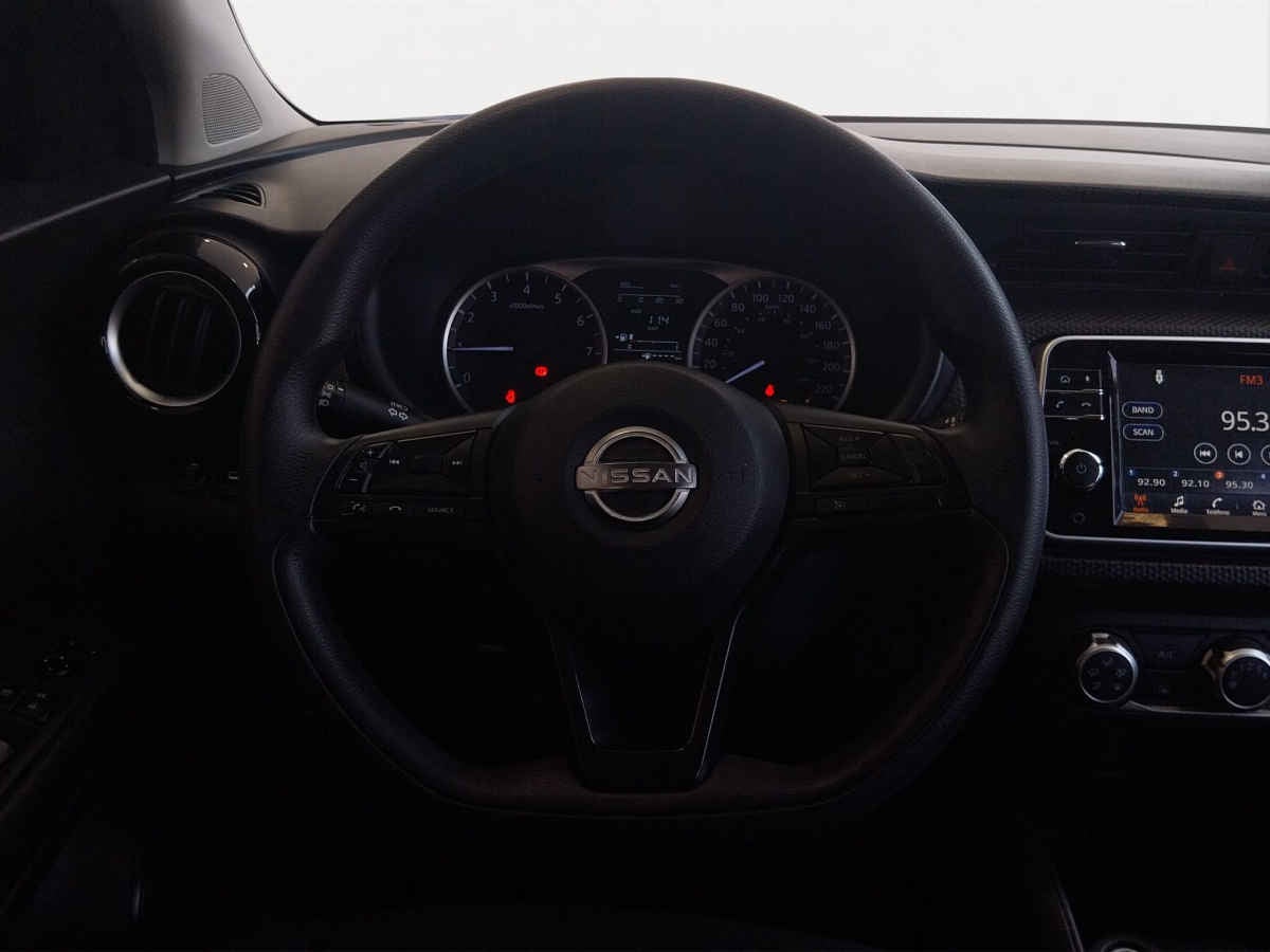 2023 Nissan Kicks 5p Advance L4/1.6 Man