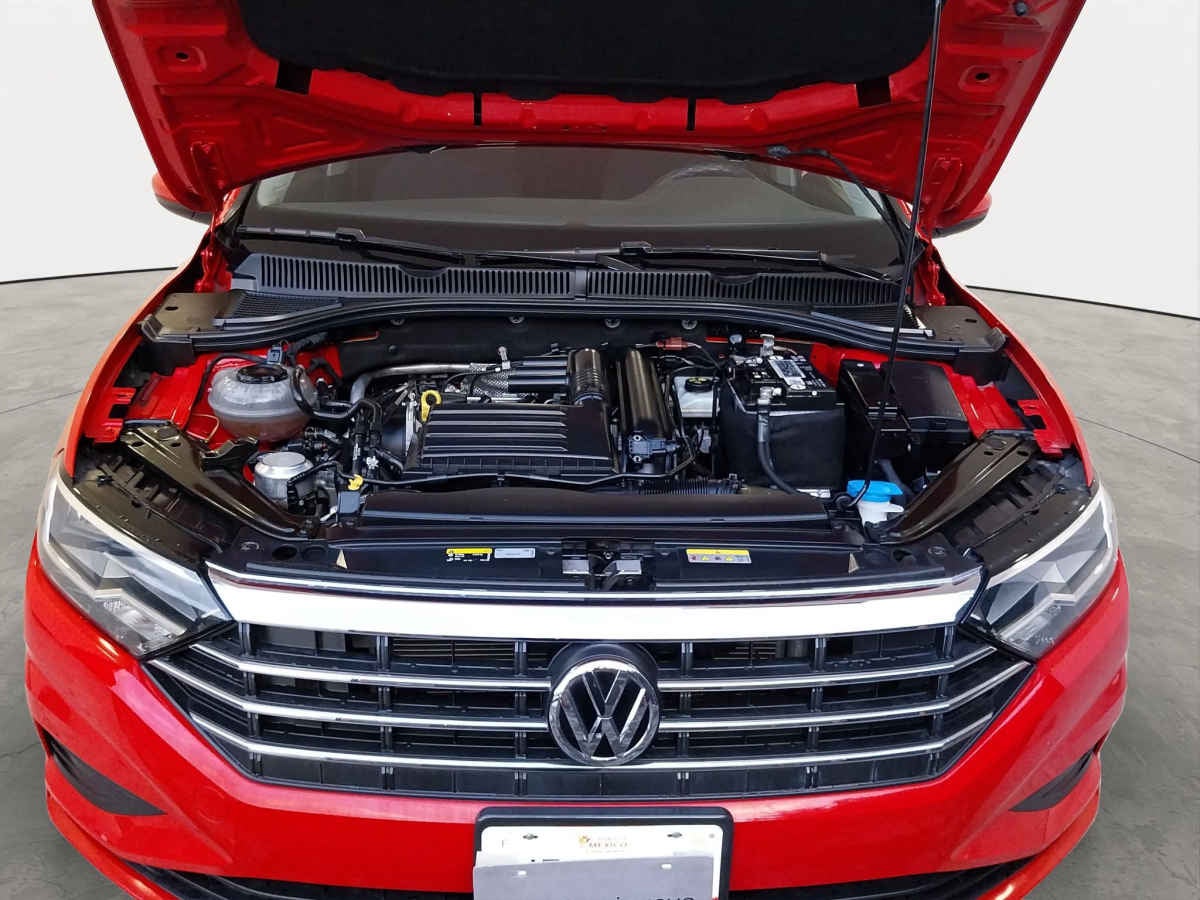 2021 Volkswagen Jetta 4p Comfortline L4/1.4 Aut