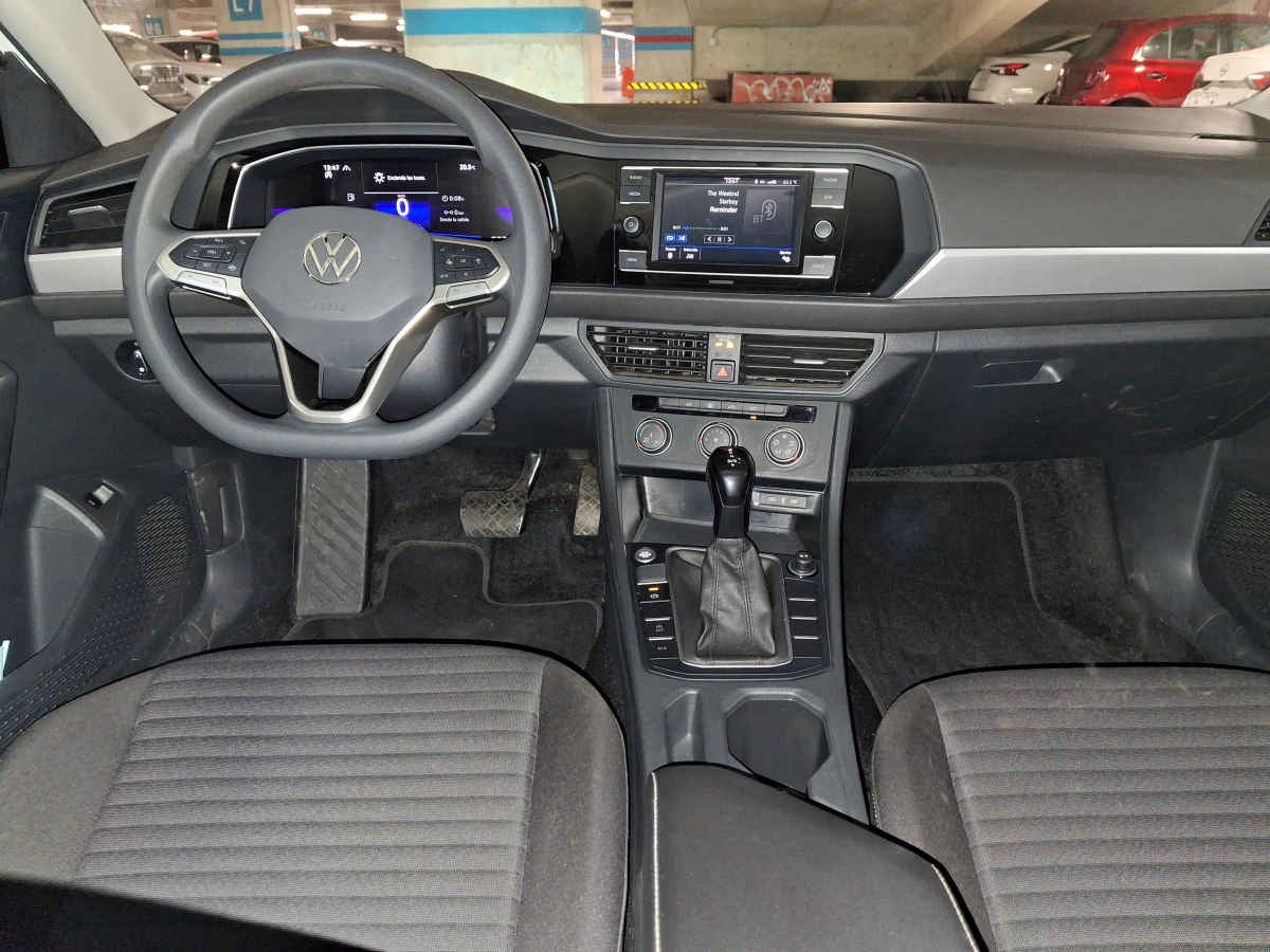 2024 Volkswagen Jetta 4p Trendline L4/1.4/T Aut