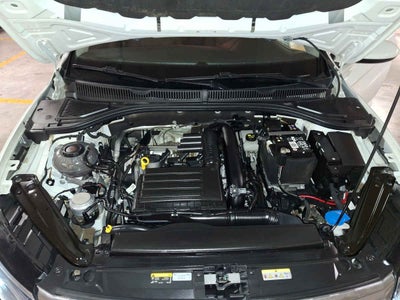 2024 Volkswagen Jetta 4p Trendline L4/1.4/T Aut