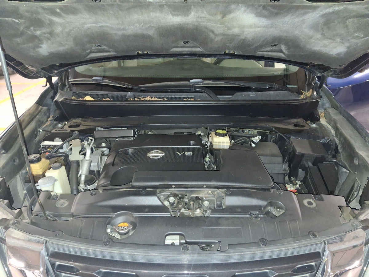 2017 Nissan Pathfinder 5p Exclusive V6/3.5 Aut