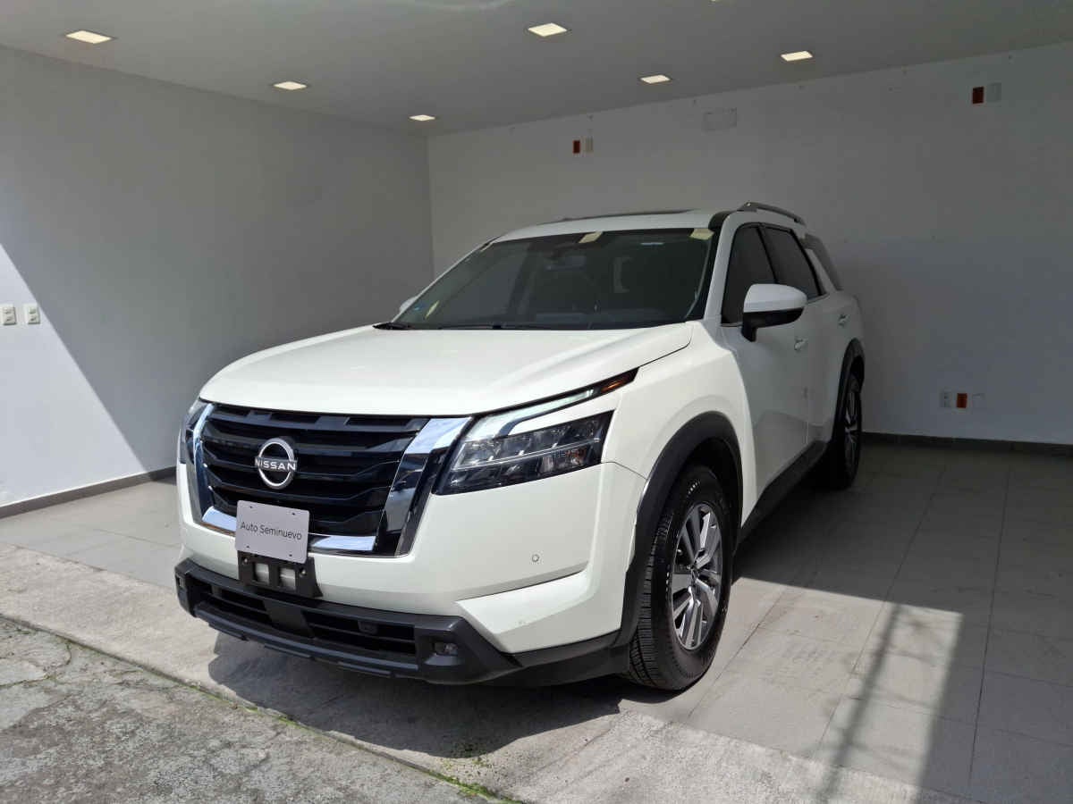 2023 Nissan Pathfinder 5p Advance V6/3.5 Aut